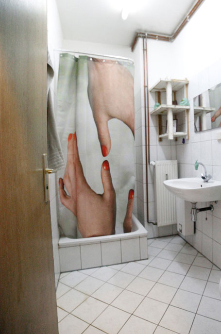 soft-touch-badezimmer-vorhang-greift-zu