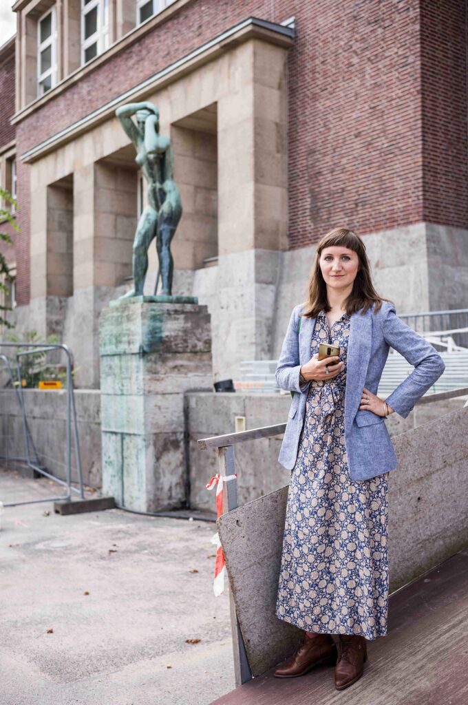 Julika, 2023, Direktorin